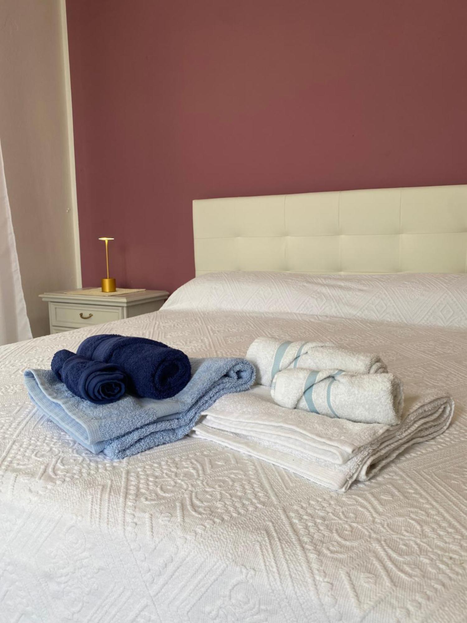 Montes Apartment ดอร์กาลี ภายนอก รูปภาพ