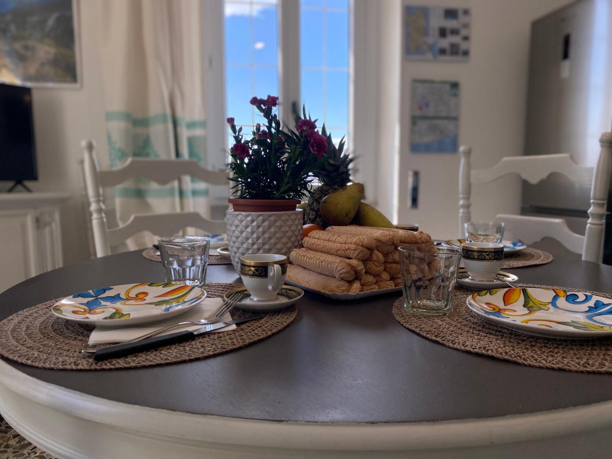 Montes Apartment ดอร์กาลี ภายนอก รูปภาพ